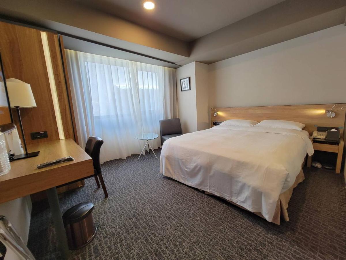 Simple + Hotel Tajpej Kültér fotó