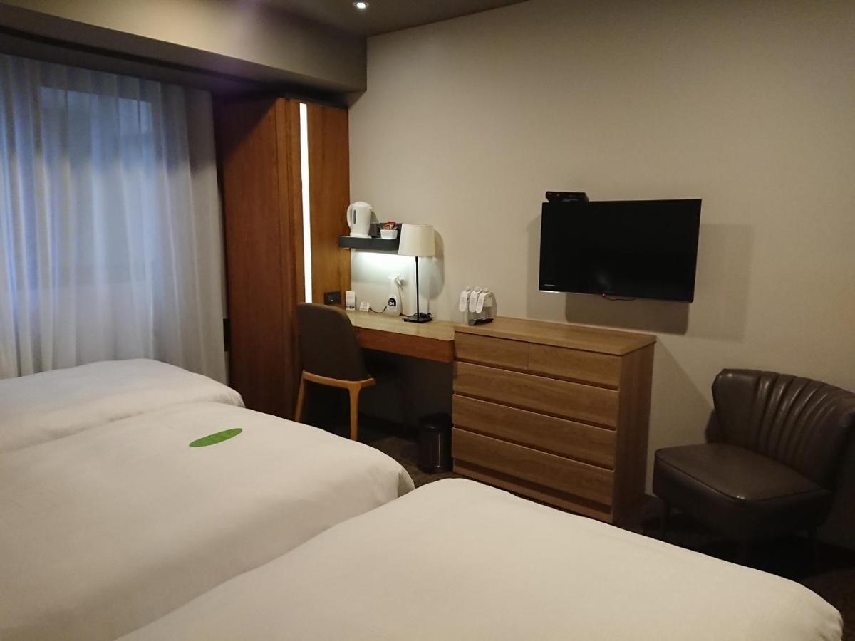 Simple + Hotel Tajpej Kültér fotó